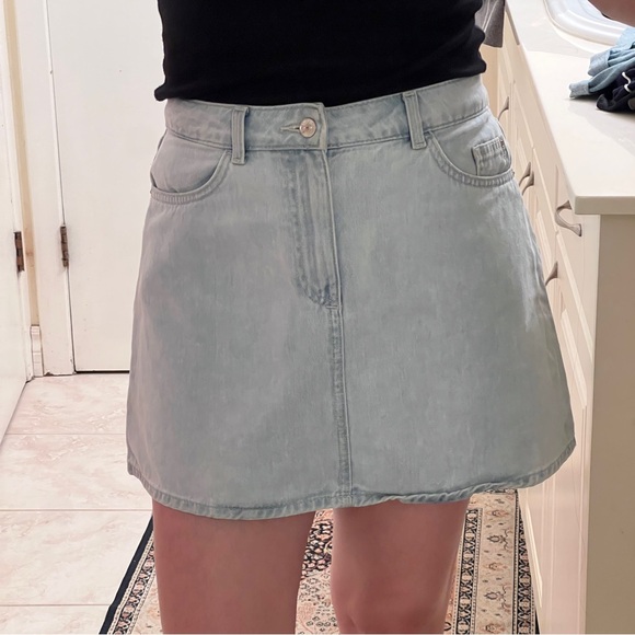 Pale Blue 💙 high waisted denim skirt- Divided - Picture 5 of 13